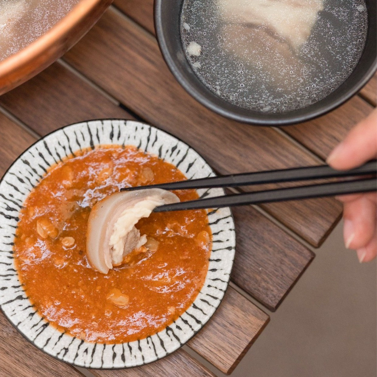 帶皮羊肉塊